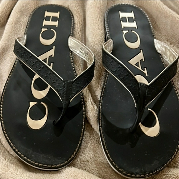 Coach Dixie Gold Black Leather Slides Thong Flip Flop Monogram Sandals 7.5 - Picture 1 of 8